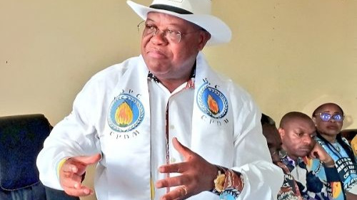Jeunes, femmes et hommes: Joseph Le invite l'Est à se lever comme un seul homme pour la campagne électorale de Paul BIYA