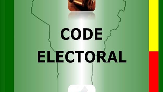 Comment faire avec cette grande dame de la nation très courtisée qui s’appelle CONSTITUTION, et dont le fils unique qui s’appelle CODE ELECTORAL est souvent instable ?
