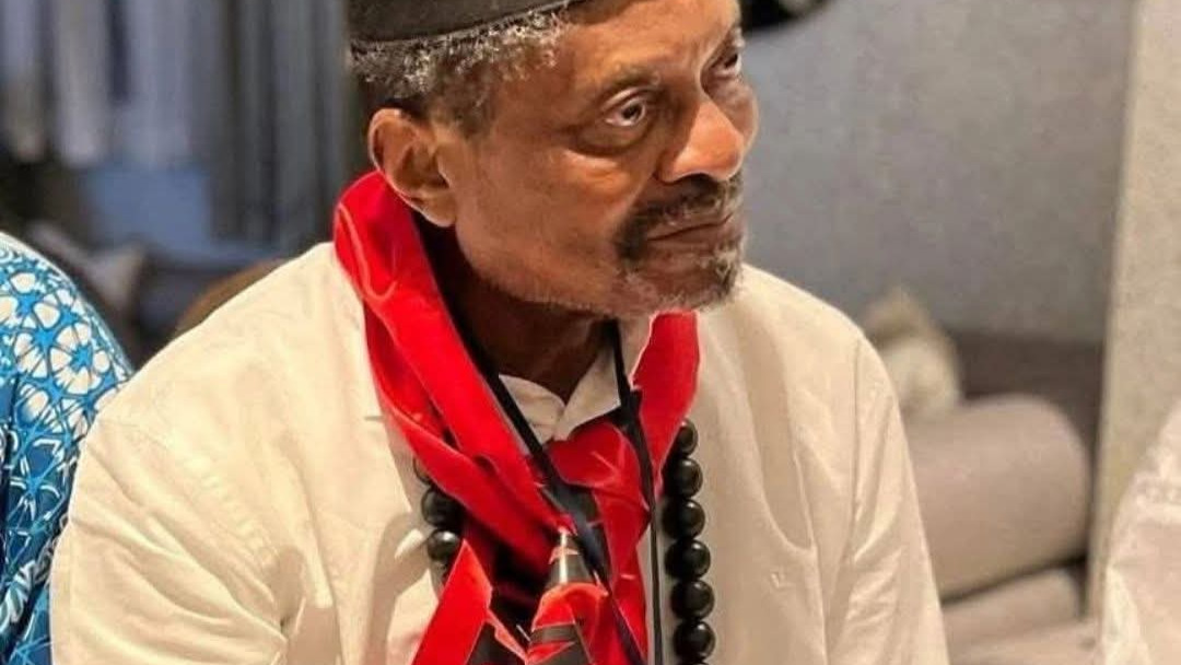 Décès de Anicet Ekanè : Le MINDEF précise que le défunt bénéficiait d’une prise en charge médicale complète, assurée conjointement par le Corps Médical Militaire et ses propres médecins