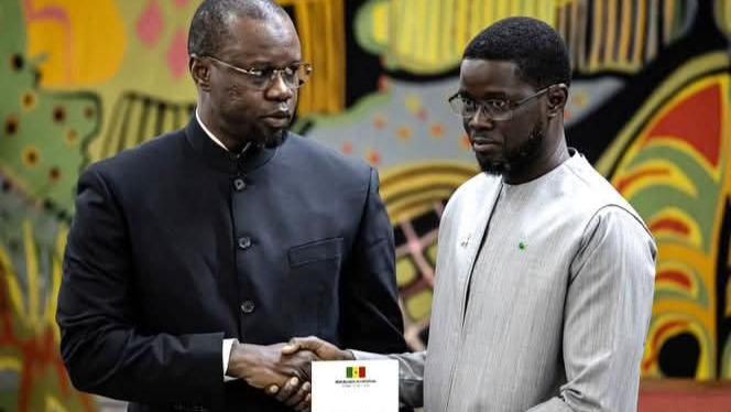Sénégal : la rupture entre le président Bassirou Diomaye Faye et le Premier ministre Ousmane Sonko désormais officielle