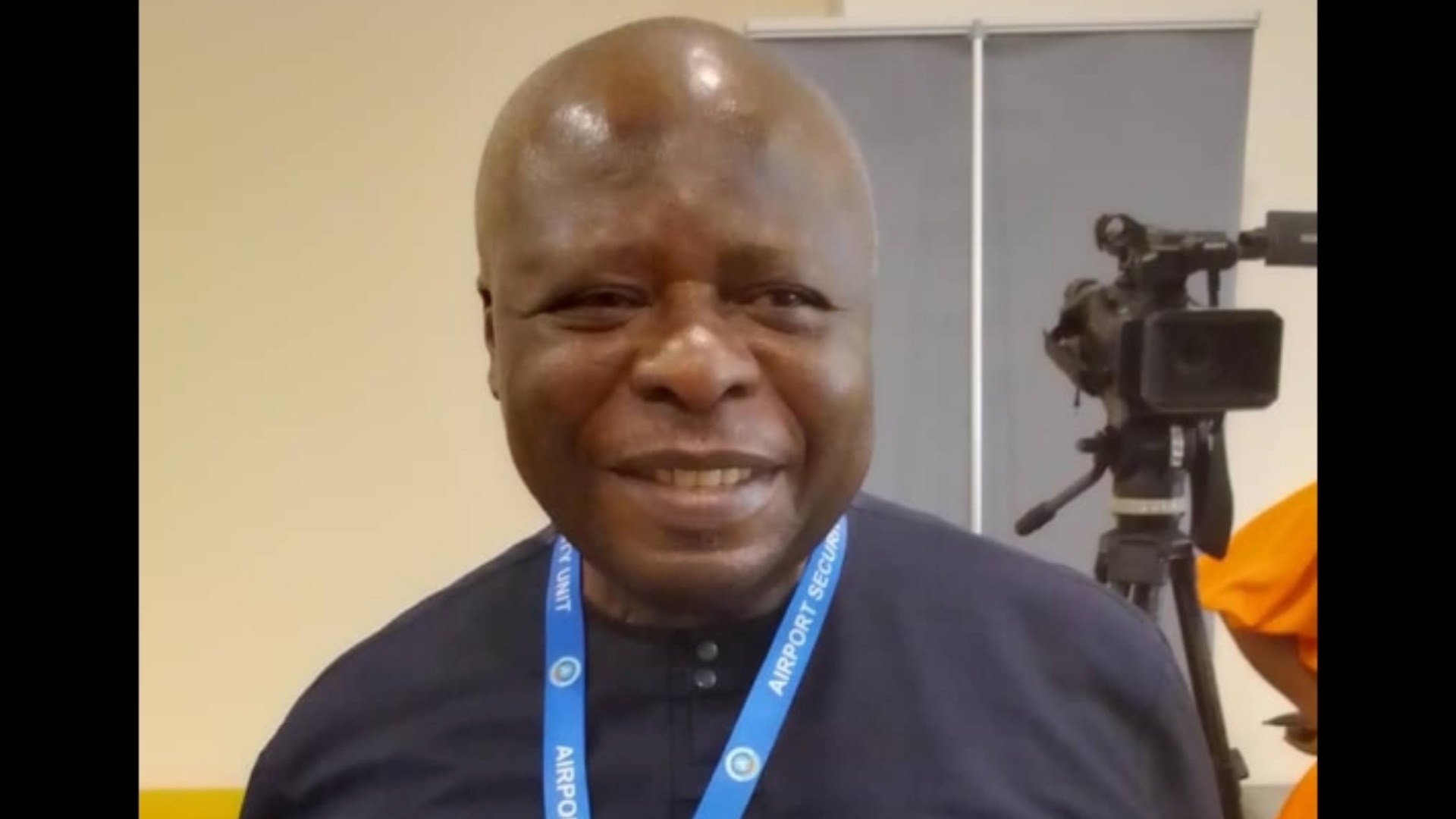 La société All Pro United SARL parle des produits certifiés qu'elle utilise pour l'étanchéité à l'aéroport de Douala
