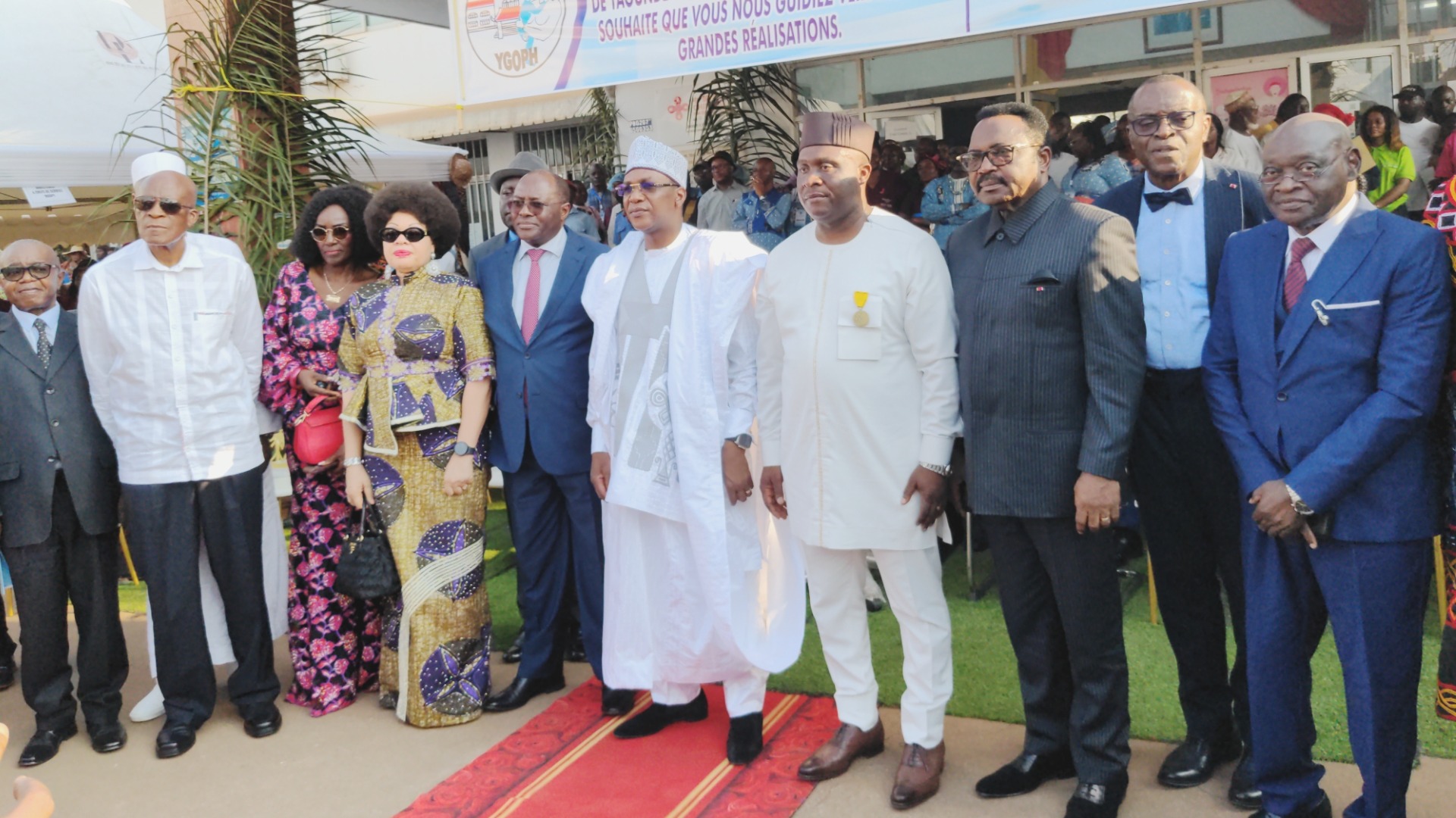 Installation du Directeur Général de l'hôpital gynéco-obstétrique et pédiatrique de Yaoundé