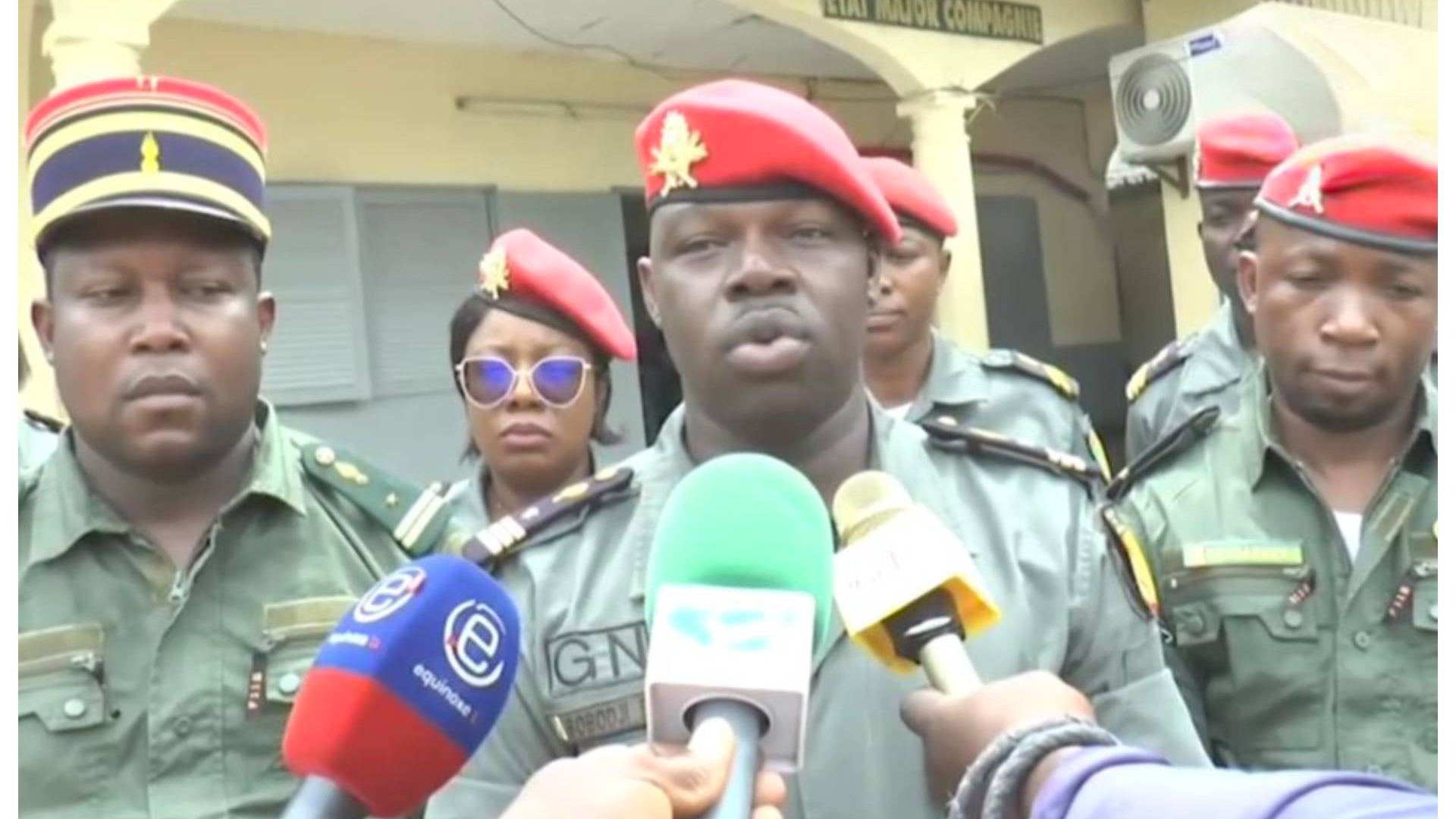 Presque 100 millions de faux billets saisit entre les mains d'un faussaire à Douala