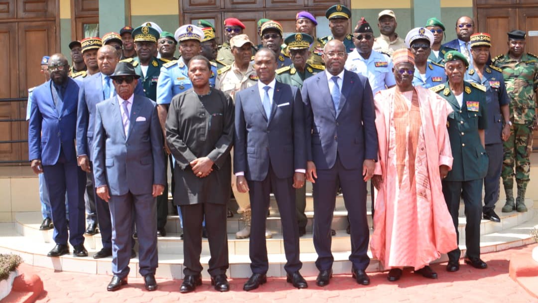 Rentrée scolaire 2023-2024: Le MINDEF passe au scanner la situation sécuritaire du Cameroun.