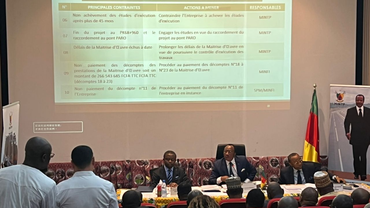 Emmanuel NGANNOU NDJOUMESSI passe au scanner le niveau d'avancement des chantiers routiers
