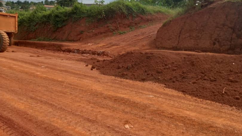 Route Esse-Soa : le MINTP rappelle l’entreprise BOFAS à l’ordre