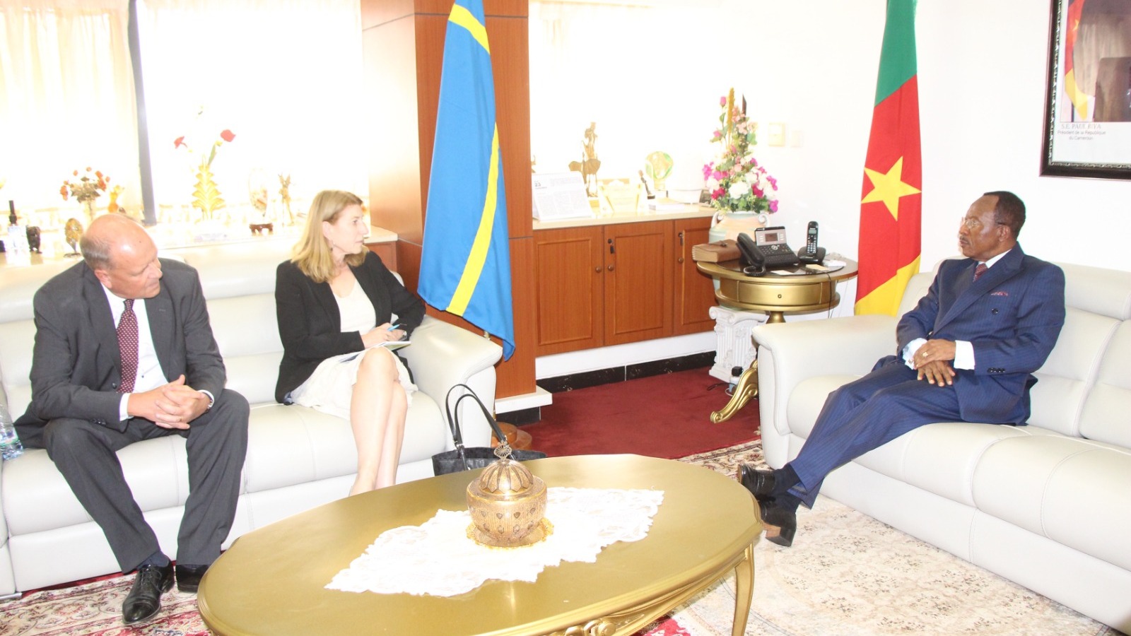 Coopération Cameroun-Suède: les opportunités de collaboration au sujet d’une audience au MINTP