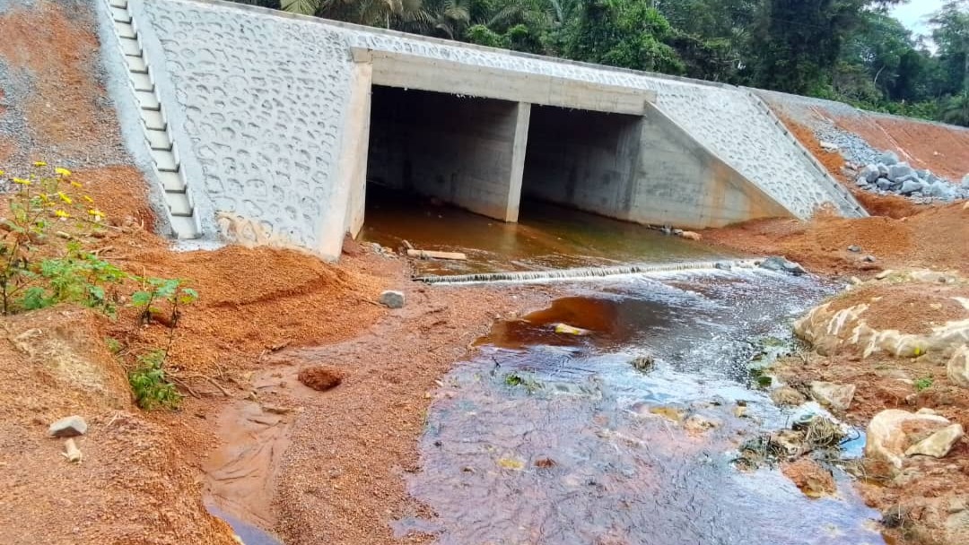 Construction de la route Ekong-Bengbis : les travaux sont quasiment achevés sur la section Ekong- Carrefour Biyébé