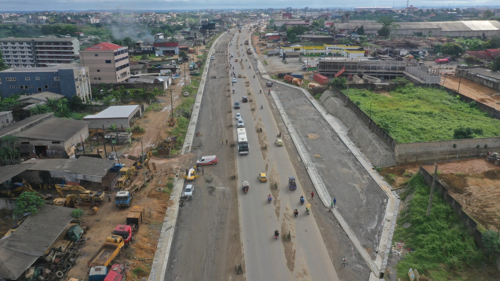 Entrée Est de la ville de Douala : on accentue la production des pavés pour l’aménagement des voies secondaires