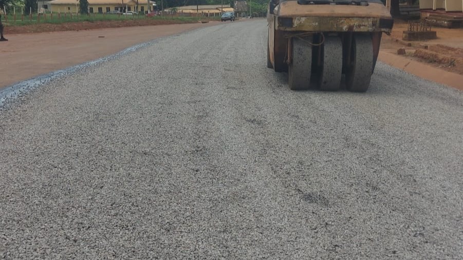 Route Akonolinga-Carrefour Yil : les travaux sont quasiment achevés
