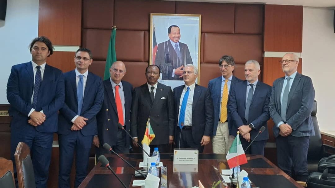 Infrastructures routières : Des entreprises italiennes intéressées par le marché camerounais