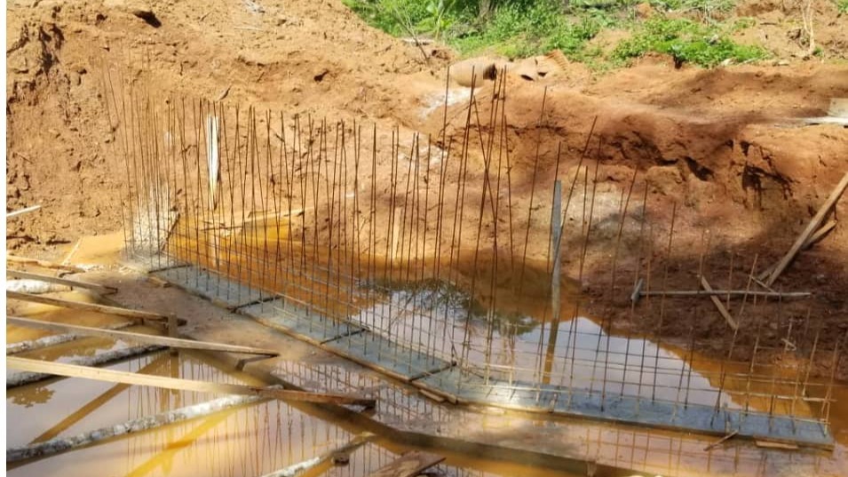 Construction d'un pont définitif sur la rivière Viala et ses voies d'accès: les travaux de la phase 1 évoluent avec 65%