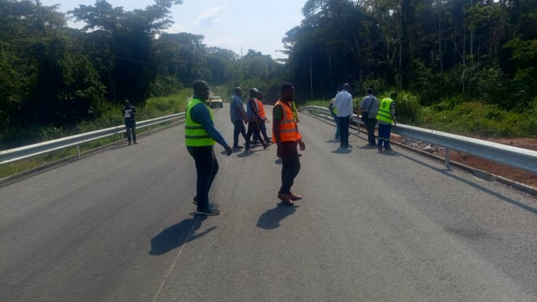 Route Ekong-Bengbis: Les travaux de construction de la section Ekong-Carrefour Biyebe, sont achevés