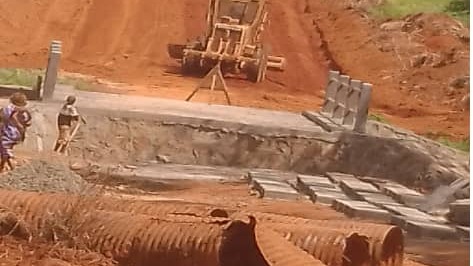 Réhabilitation du tronçon Mekang- Lycée Bilingue de Baleveng y compris la construction d'un pont définitif sur la rivière Mockeng: les travaux sont réceptionnés
