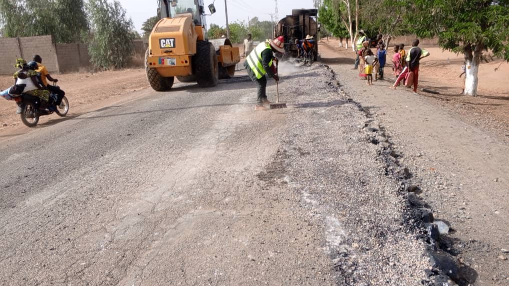 Route Ngaoundere-Garoua : les interventions en régie se poursuivent alors que la sous-commission analyse les offres pour la reconstruction de l’axe