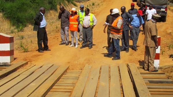 Construction de la route Olounou-Oveng-Frontière Gabon : il faut produire un chronogramme actualisé des travaux