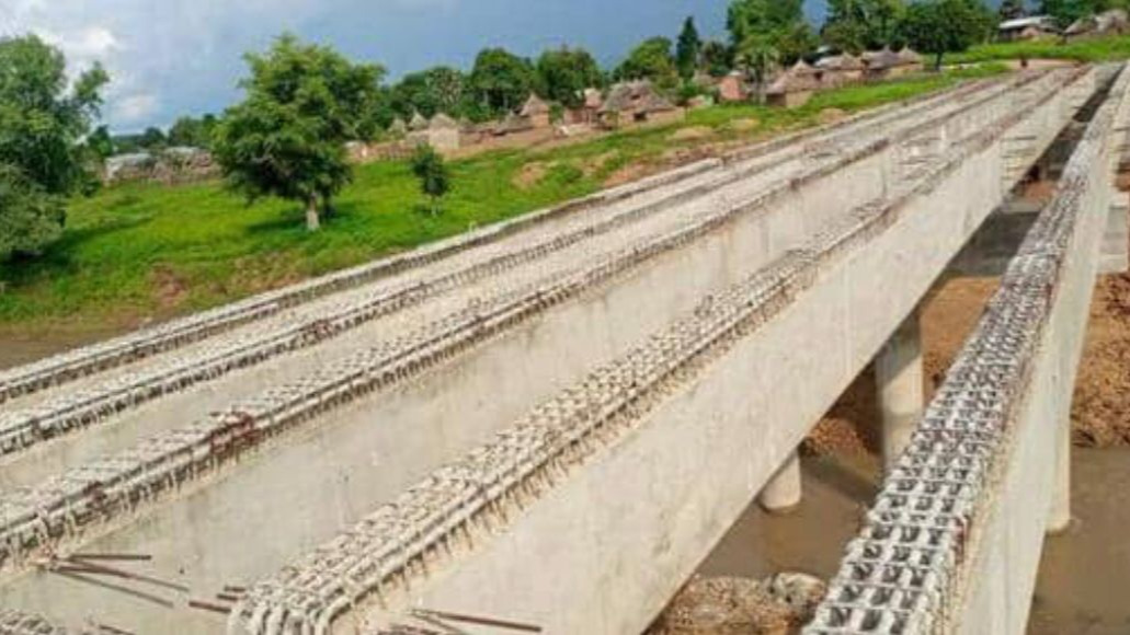 Pont sur le Mayo-Pintchoumba et ses voies d'accès: le MINTP instruit la résiliation du contrat du Groupement ARMADA