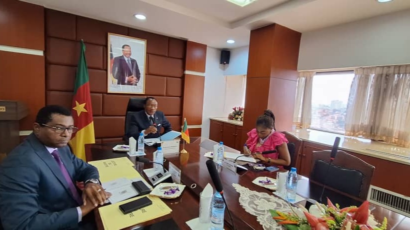 Reconstruction de la Falaise de Dschang : le MINTP appelle à un esprit civique pour la sécurité sur le site des travaux