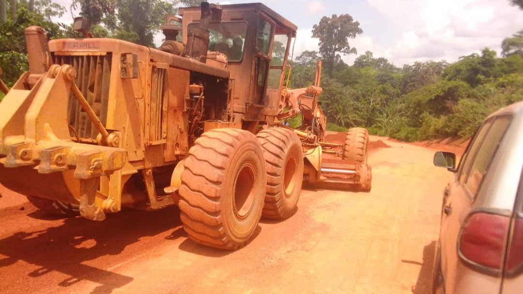 Construction de la section Mengueme Si-Nkahkombo dans le Nyong et Mfoumou: les terrassements reprennent