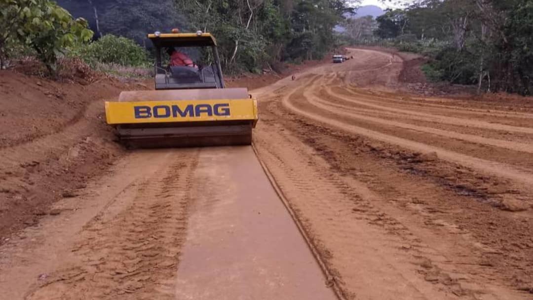 Bangem-Nguti road project: Construction Team working tirelessly to meet deadline