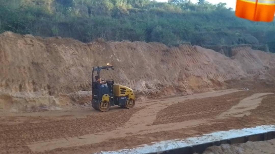 Travaux sur la route Douala-Bonepoupa : l’utilisation de géogrilles pour renforcer la durabilité des infrastructures