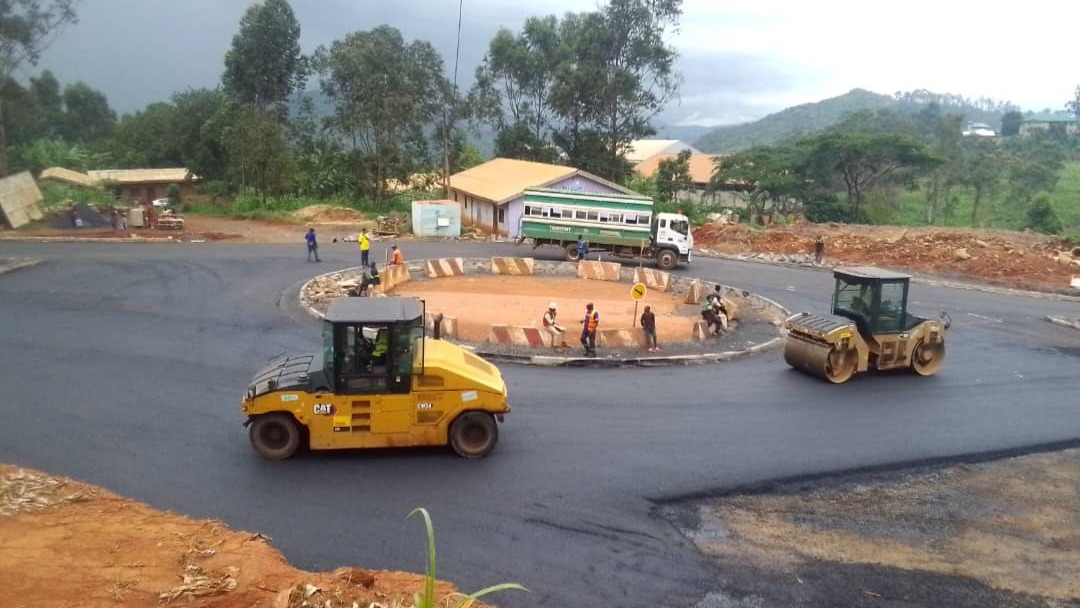 Reconstruction des sections Matazem-Welcome to Bamenda et Welcome to Bamenda-Ecole des Champions : on met le cap sur l’achèvement des travaux