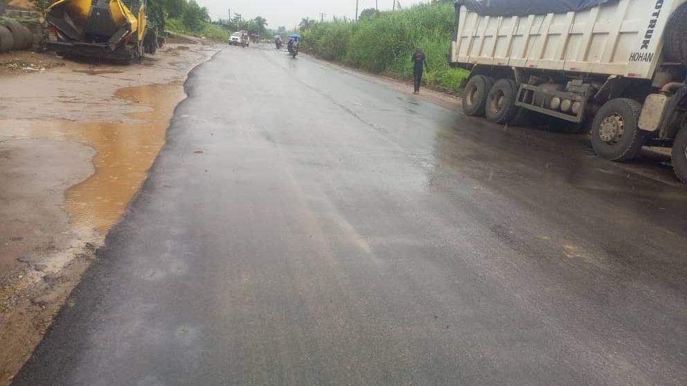 Route Edéa-Kribi : les travaux se poursuivent sur la section Edéa-Pont Bivouba