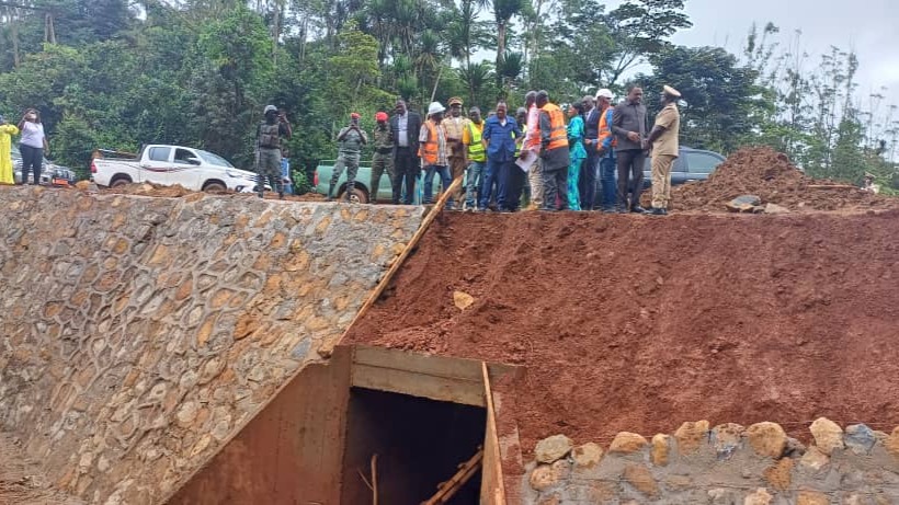 Entretien de la route Bafang-Nkondjock : le MINTP salue les avancées et recommande plus d’efficacité dans les interventions