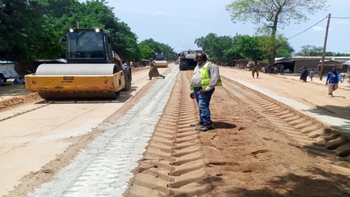 Reconstruction des sections de l’itinéraire Tchakamari-Dabanga-Kousseri : les marchés des travaux sont attribués