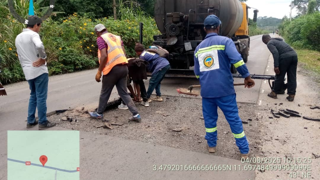 Réhabilitation de la route Mbalmayo–Sangmélima : l'entreprise Arab Contractors intensifie les travaux sur le Lot 1