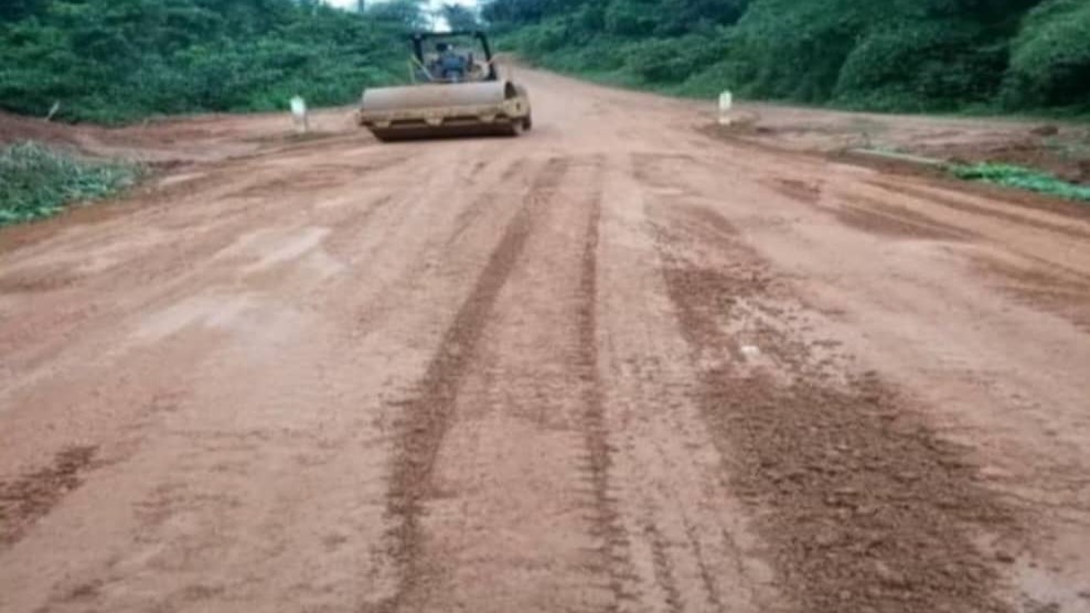 Bitumage de la route Songdiboma -Massock (phase 2): l'entreprise est appelée à se remobiliser