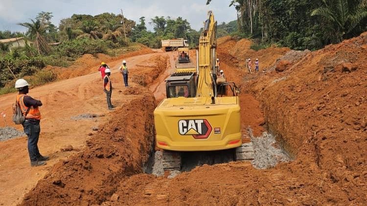 Construction de la route Olounou-Oveng (70 km) : SEAS COSEDIL engage la purge des sols