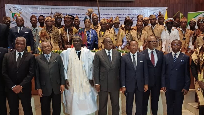 Bitumage des routes Abong-Mbang–Lomié (122 km) et Ekong–Bengbis (42 km) : 100 milliards  mobilisés pour réaliser les travaux 