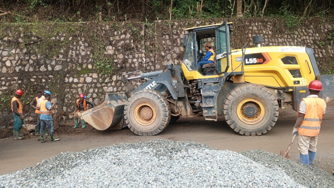 Falaise de Dschang : la cadence des travaux reste appréciable