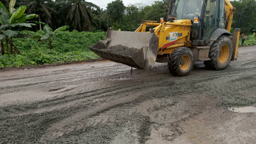 Route Edéa-Kribi: l’entreprise SOMAF accentue sa mobilisation entre Edéa et pont Bivouba