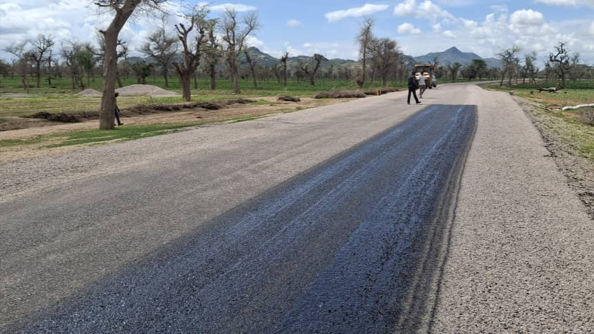 Dargala – Tokombéré : l’entreprise concentre ses efforts sur la production des matériaux en attendant la fin des pluies