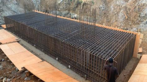 Pont en structures métalliques Acrow sur la rivière Mboro: l'approvisionnement en matériaux s'intensifie