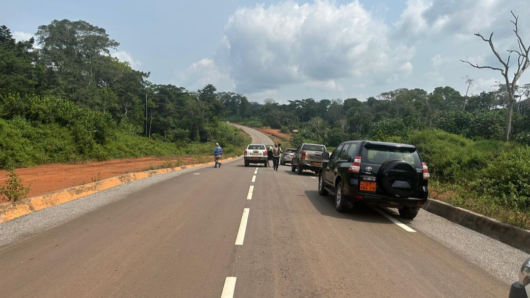 Awae–Esse–Soa (82 km) : l’entreprise finalise les travaux résiduels malgré quelques contraintes liées aux emprises