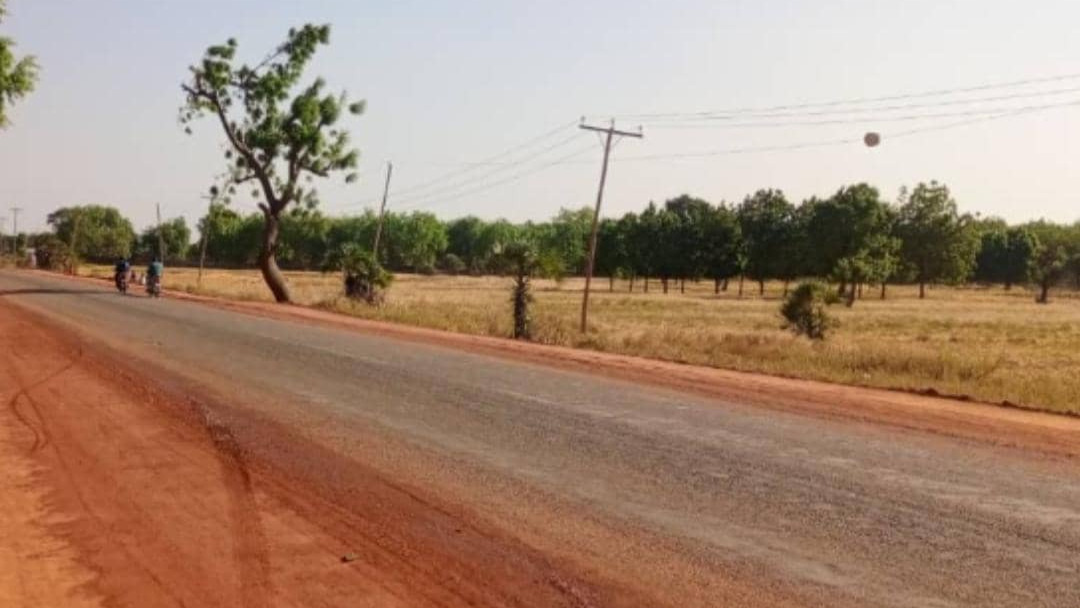 Maroua–Moutourwa (36 km) : les travaux de terrassement sont en cours entre le PK 0+000 et le PK 1+500