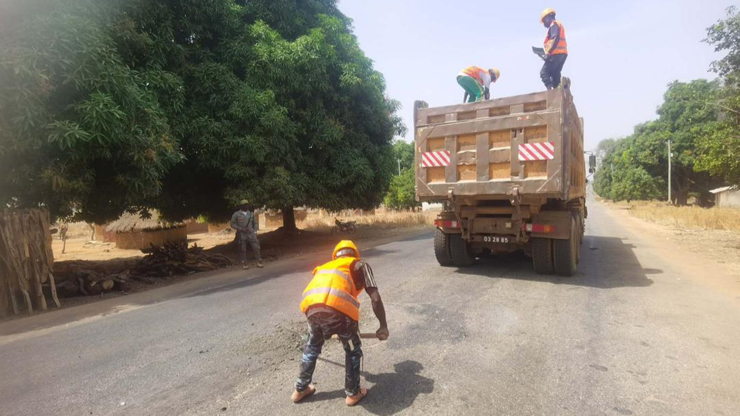 Maintien de la circulation sur la route Ngaoundéré – Garoua (240 km) : CHEC à pied d’œuvre sur le lot 2, section Bas falaise-Pont de Keroua