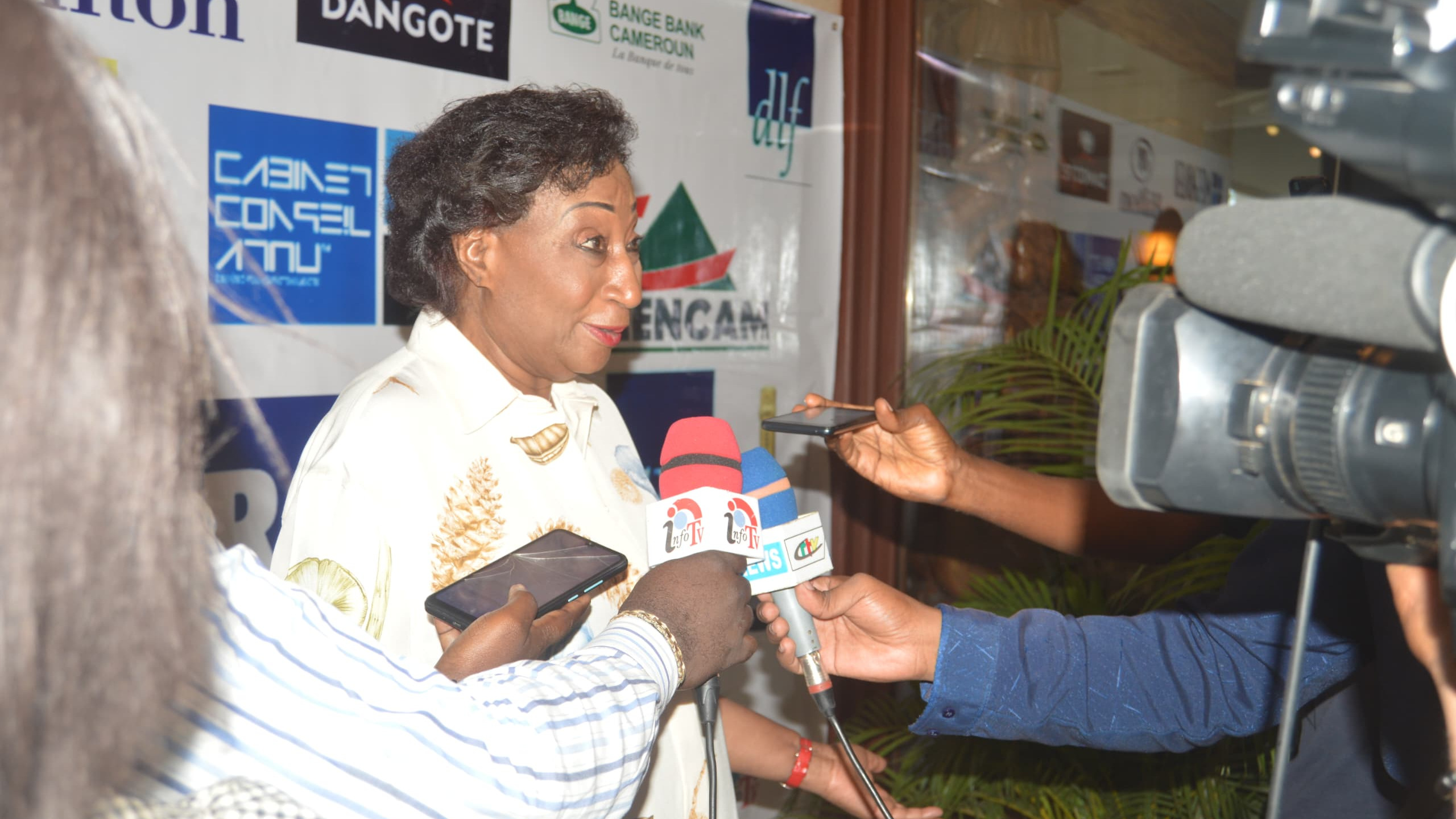 Solidarité au féminin :  Françoise Etoa pour un élan collectif au service des structures sanitaires