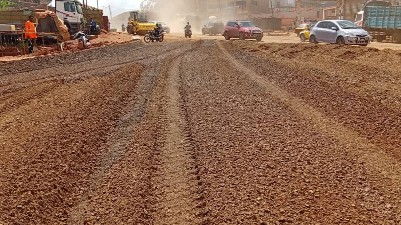 Traversée urbaine de Bamenda : le dégagement des emprises exécuté sur 6 km des 6,5 km prévus